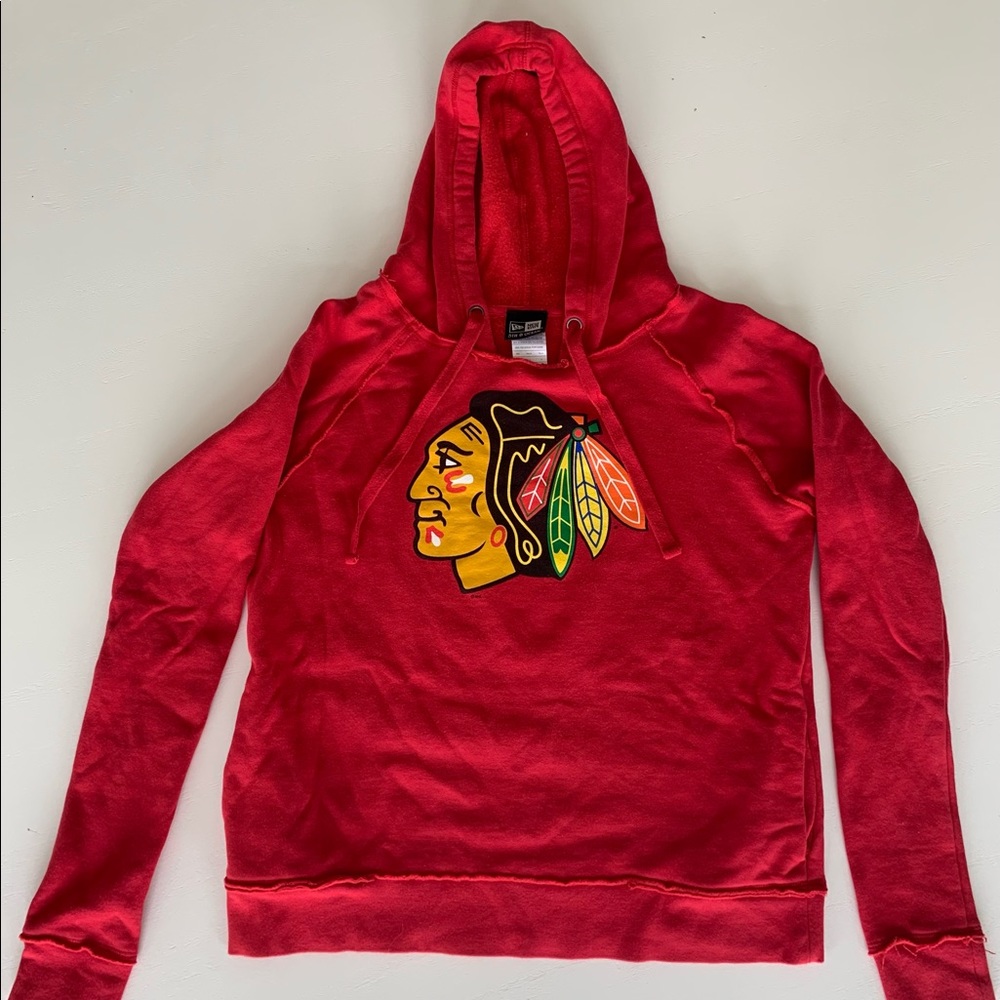 Blackhawks hoodie size Small
